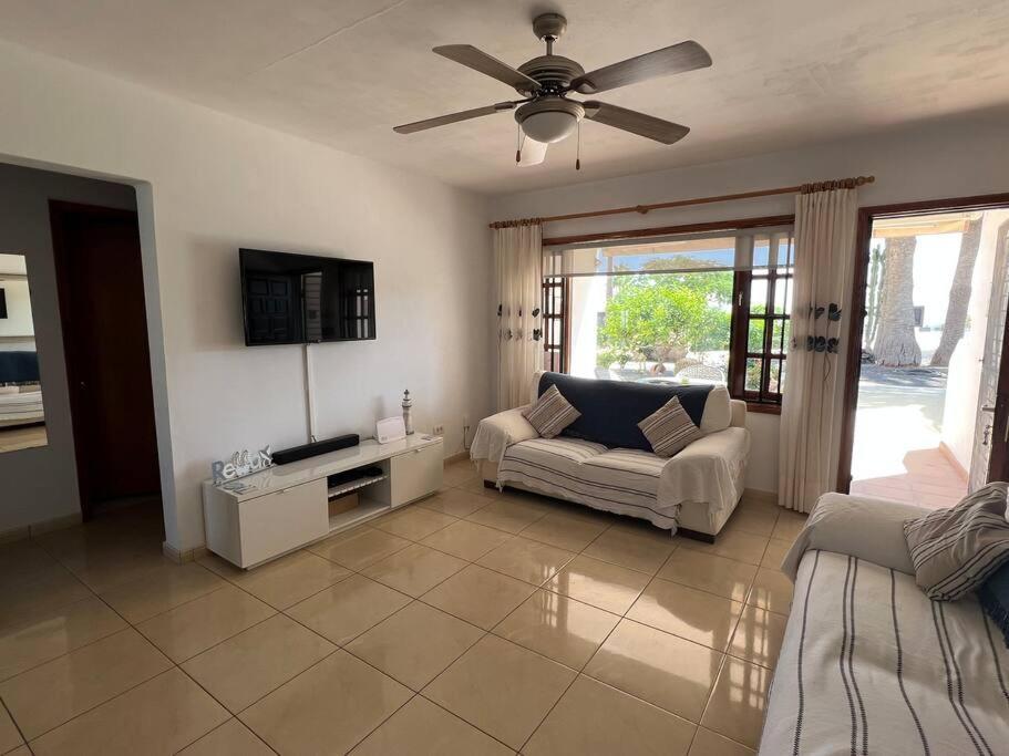 Casa Mo, 2 Bedroom Apartment Close To The Beach Puerto del Carmen  Exterior foto